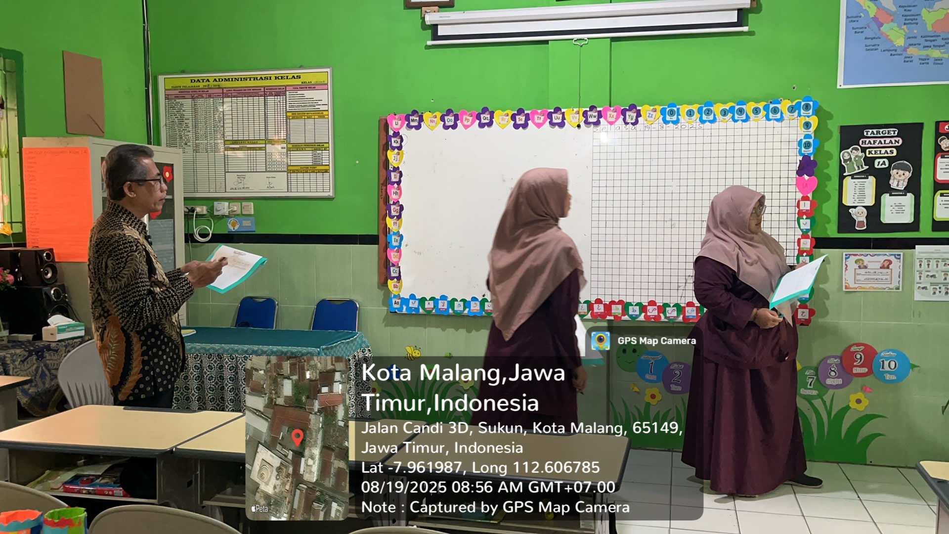 Lomba Kebersihan Kelas di MI Sunan Kalijogo Karangbesuki